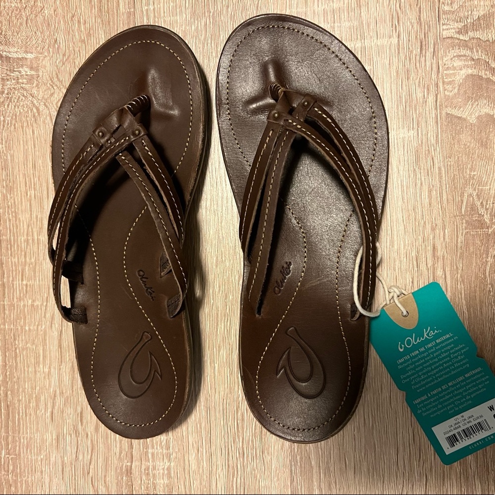 OluKai Sandals